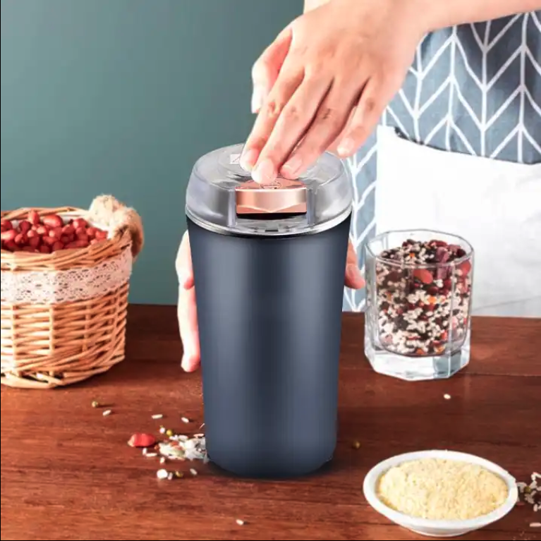 Coffee Grinder 3 Portable Coffee Grinder Use