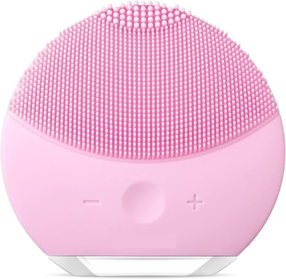 Mini Ultrasonic Facial Cleansing 1 Mini Ultrasonic Facial Cleansing in Pink from front